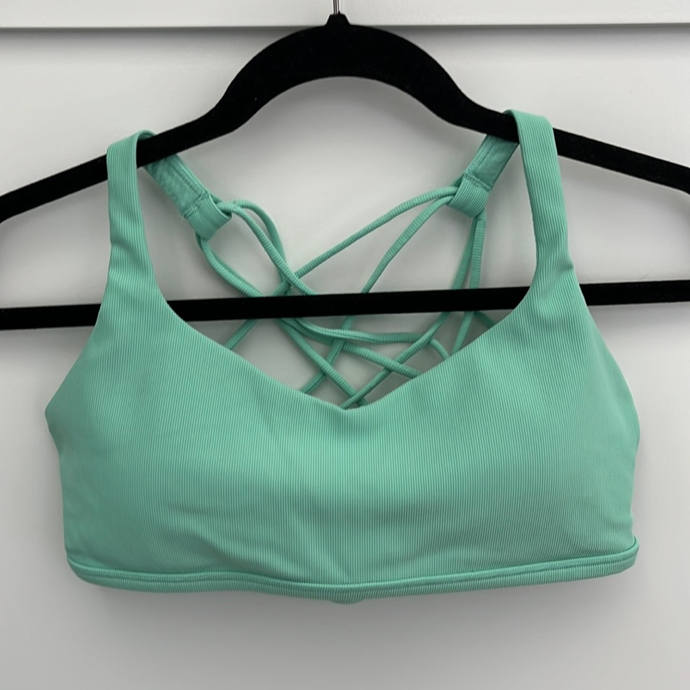 Lululemon ribbed* free to be wild sports bra